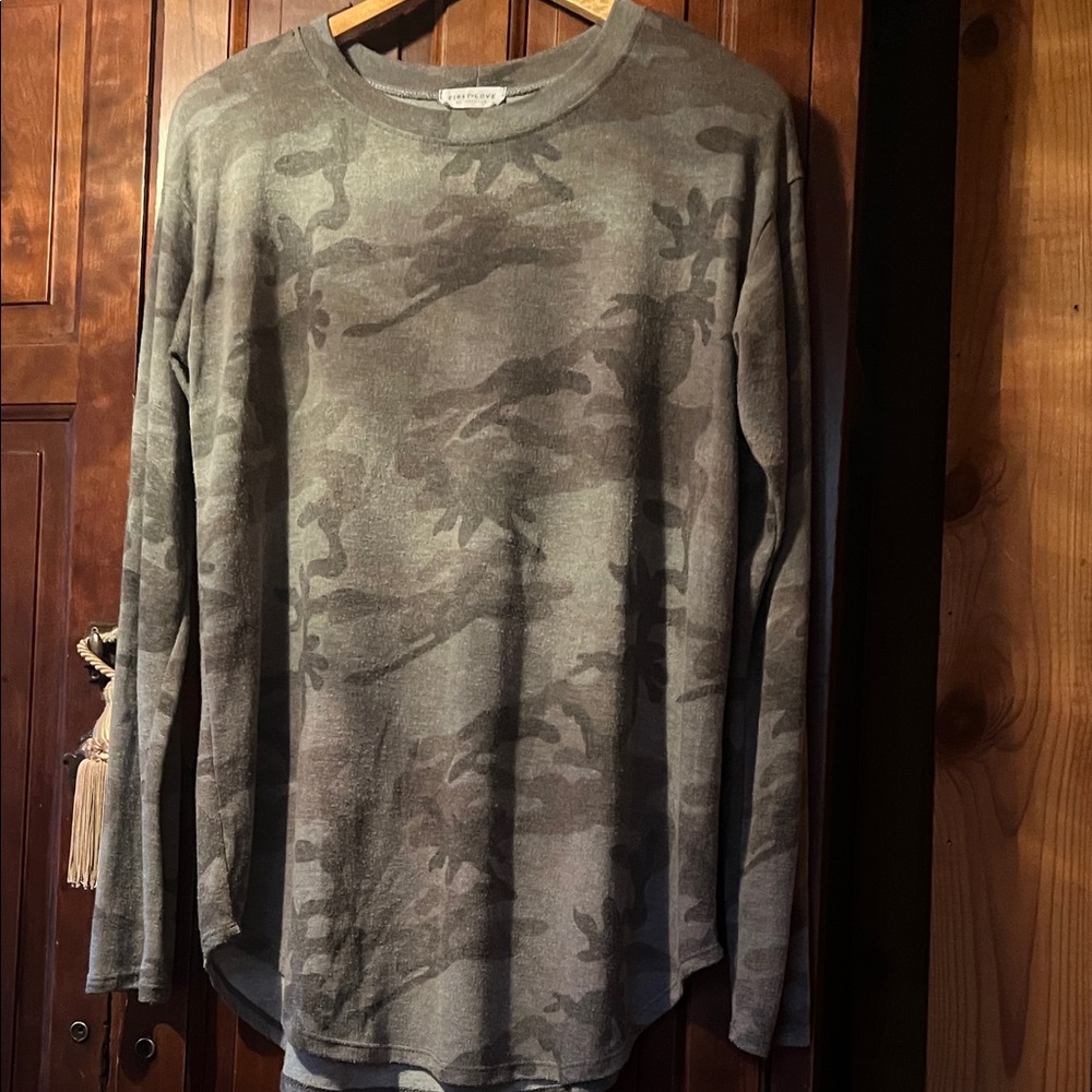 First Love Long-Sleeve Camo Crewneck Shirt - Olive Green